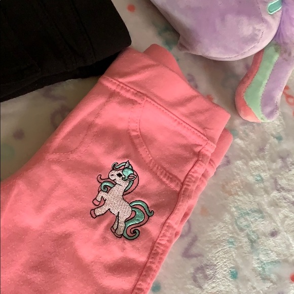 💗A pair of black and pink Jeggings 🖤 - Picture 2 of 8